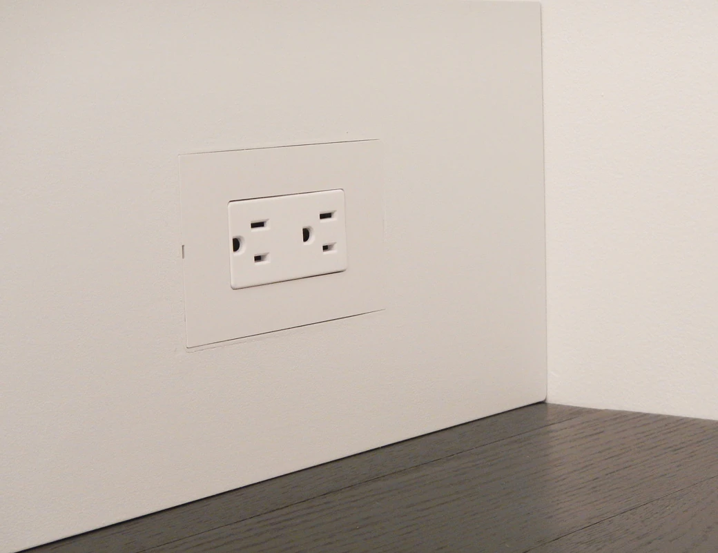 The new Smoothline flush-mount wall plate for wood