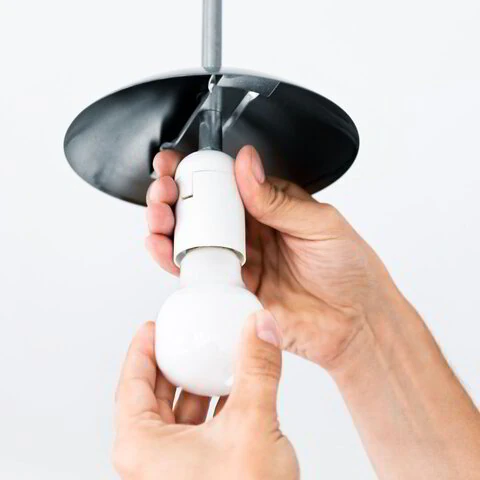 Light bulb replacement